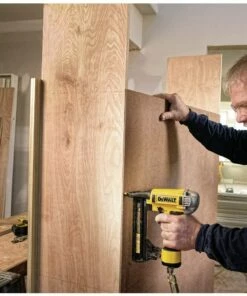 DEWALT DWFP1838 18 Gauge Finish Stapler -DeWalt Outlet Store 71T9aTNbbWL. AC SL1500