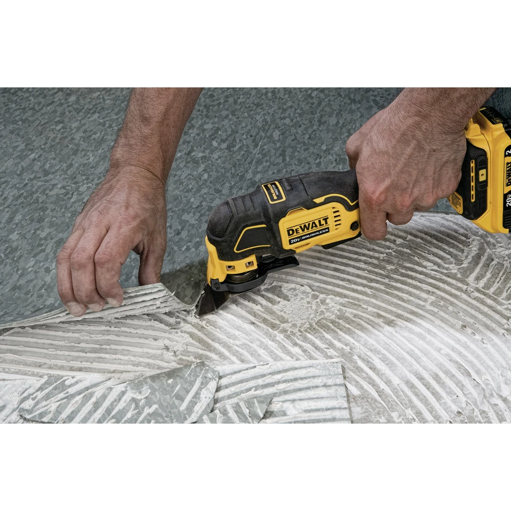 DeWalt DCS354B ATOMIC 20V MAX Brushless Oscillating Multi-Tool (Tool Only) 4 DeWalt DCS354B ATOMIC 20V MAX Brushless Oscillating Multi-Tool (Tool Only) - Image 4