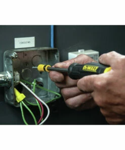 DeWalt DWHT62058 MAXFIT 8 Pc Screwdriver Set -DeWalt Outlet Store dewndwht62058 b