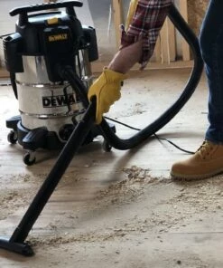 DeWalt 10-Gallon Stainless Steel Wet/Dry Vacuum 5 DeWalt 10-Gallon Stainless Steel Wet/Dry Vacuum -DeWalt Outlet Store prod 21183031612